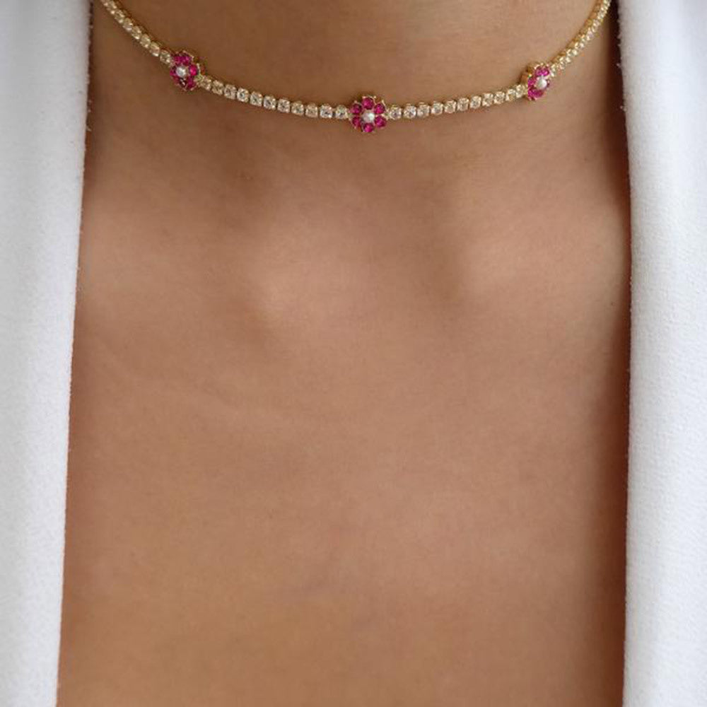 Pearly Flower Necklace