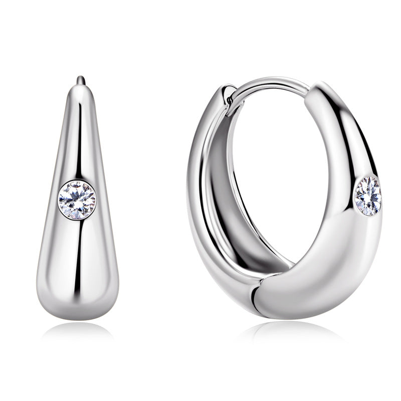Astra Glow Moissanite Earrings