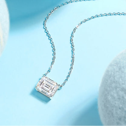 Mira Line Moissanite Necklace