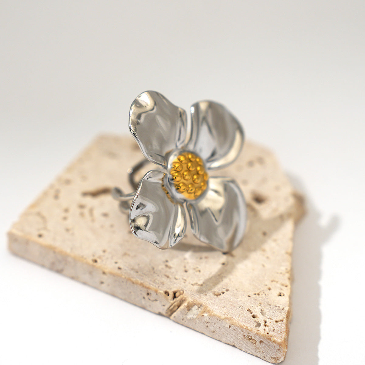 Bloom Ring